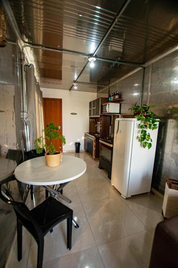 Lake View Guest House Praia do Rosa Exterior photo
