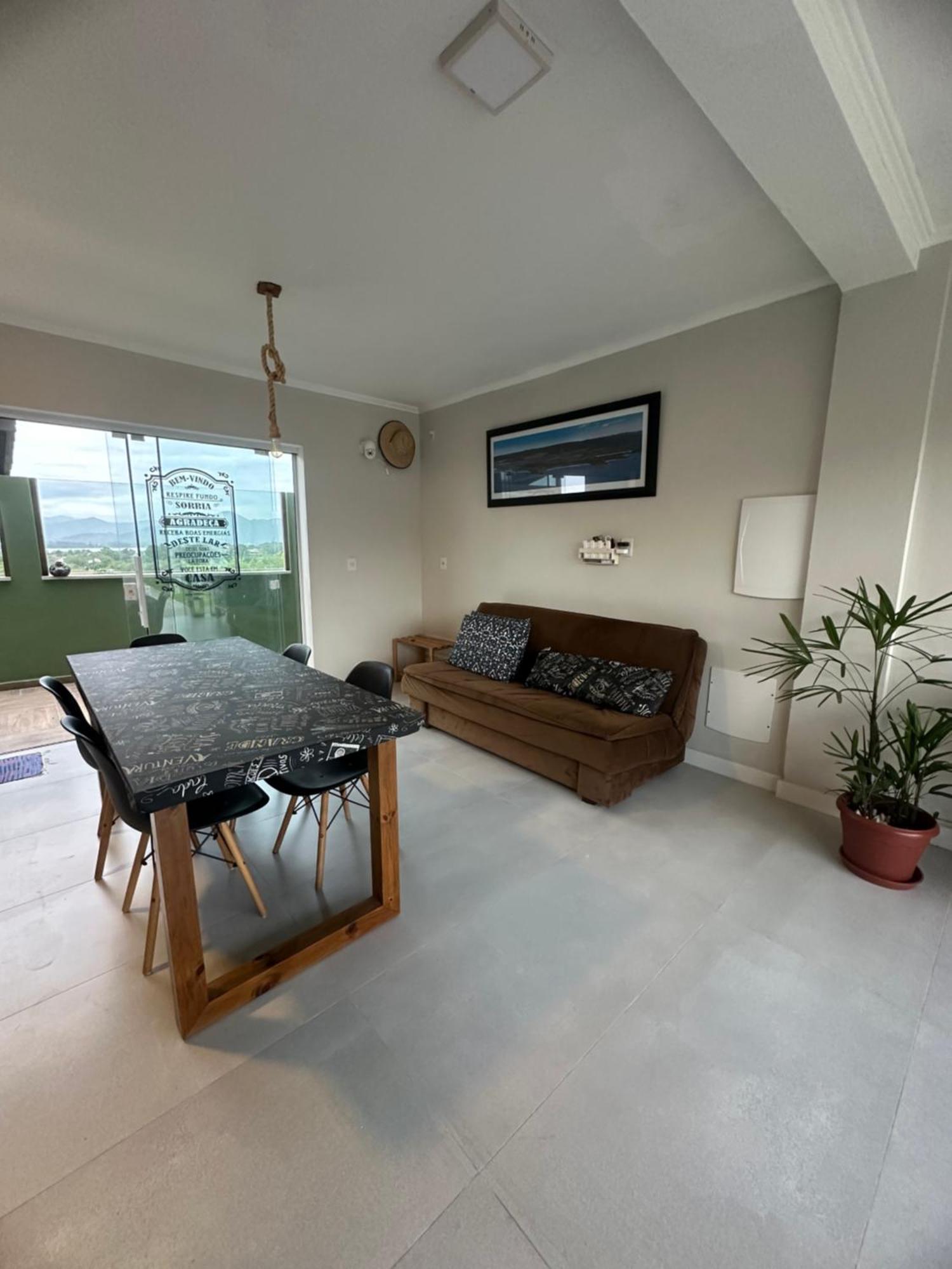 Lake View Guest House Praia do Rosa Exterior photo